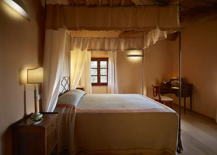 Relais Borgo Petrognano Bed & Breakfast