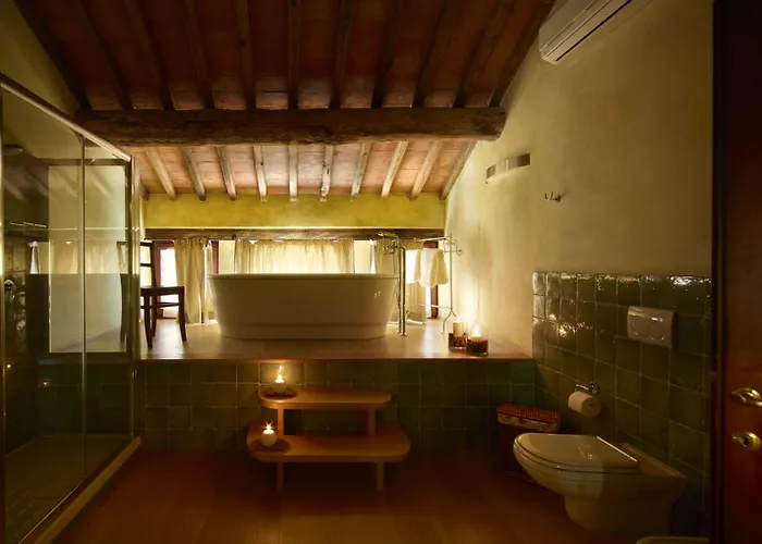 Relais Borgo Petrognano 4* Barberino di Val dʼElsa