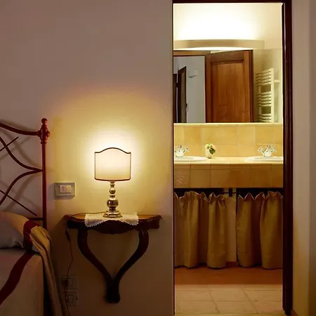 Relais Borgo Petrognano 4*