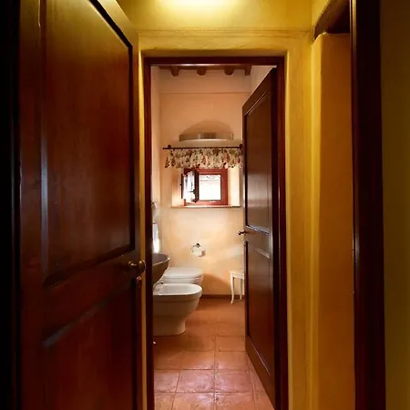 Relais Borgo Petrognano Bed & Breakfast